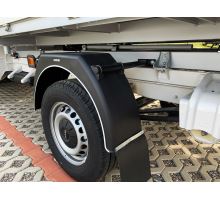 Flat-top plastic mudguard WL (white line), from 260 to 550 mm, DOMAR DK31 (1)