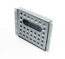 Step tread, snap-in for side panels, recessed 160x150mm - galvanized (1)